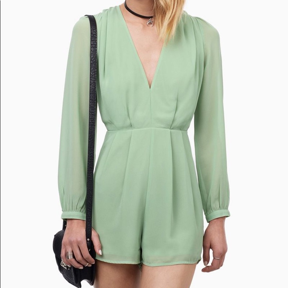 Tobi Long Sleeve Green Romper